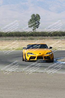 media/Sep-15-2024-Speed Ventures (Sun) [[7a54f7ed2f]]/Yellow Group/Session 1 (Outside Grapevine)/